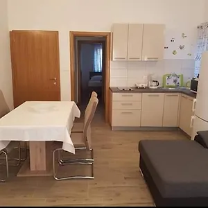 apartmani-dada.hotelinzadar.com/
